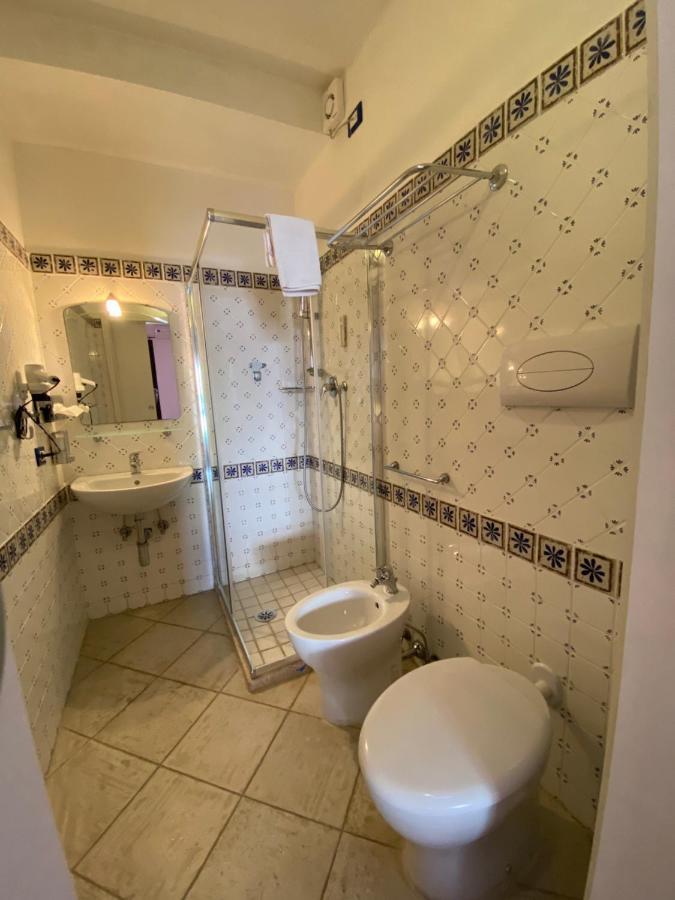 B&B Petite Maison Позада Екстериор снимка