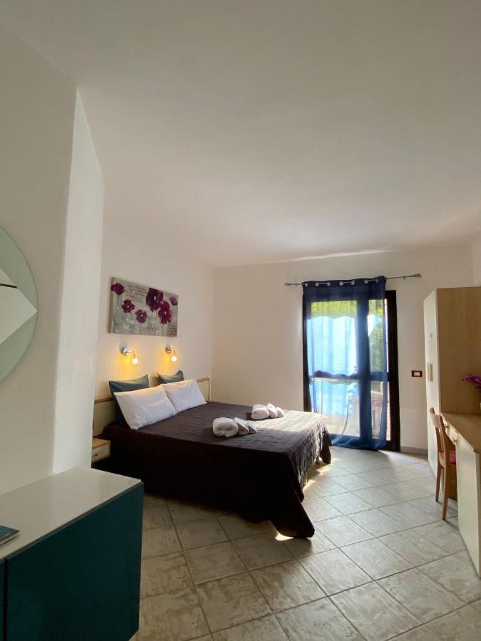 B&B Petite Maison Позада Екстериор снимка