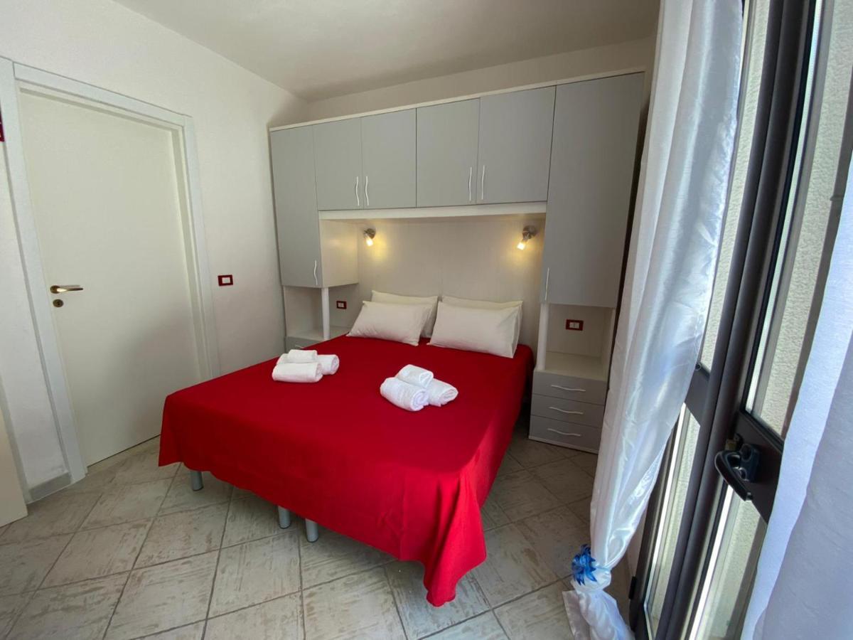 B&B Petite Maison Позада Екстериор снимка
